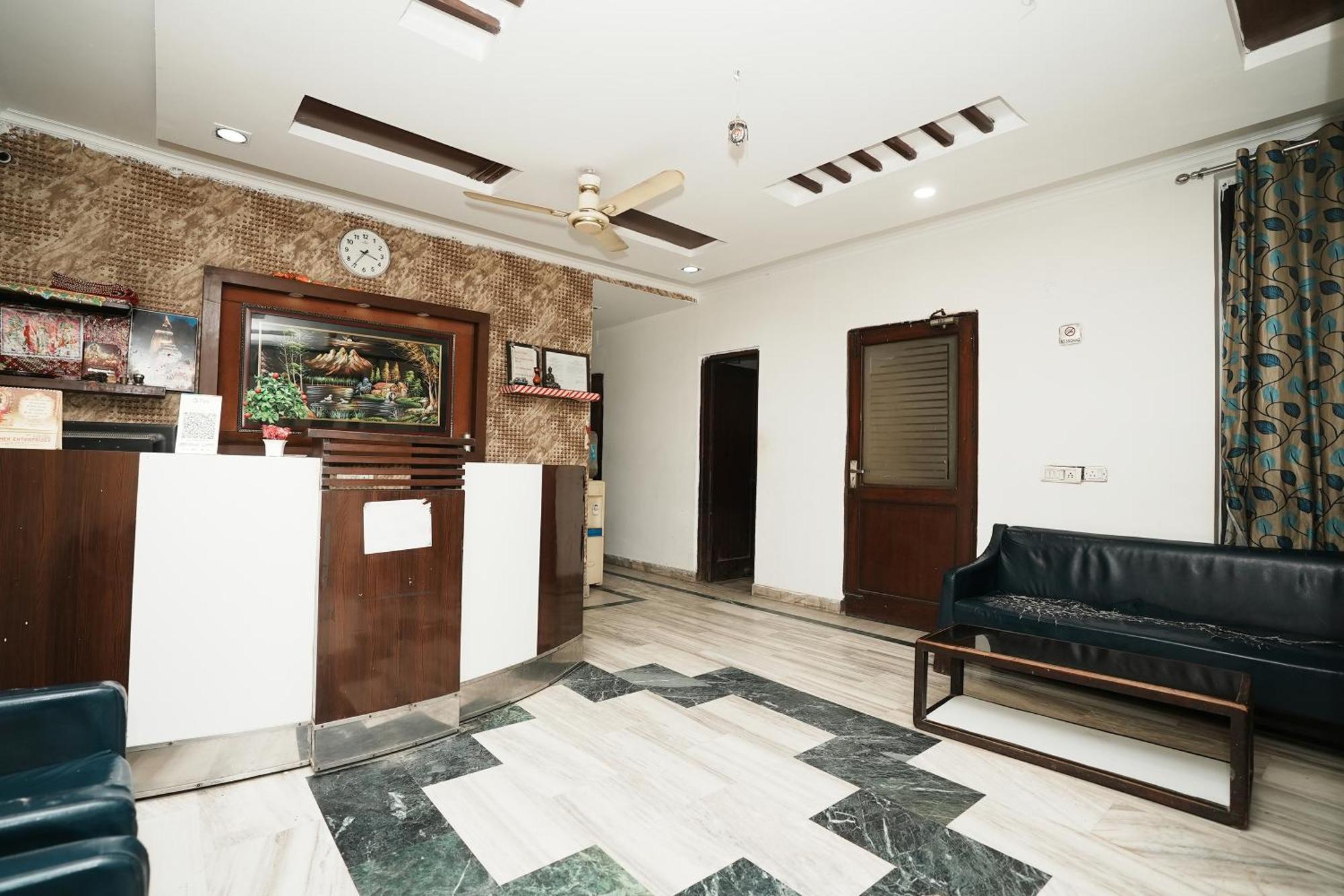 Hotel Sunrise Moon نيودلهي المظهر الخارجي الصورة